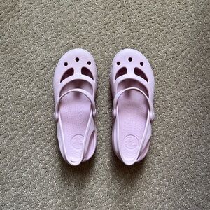 Girl’s Pink Crocs Sandals